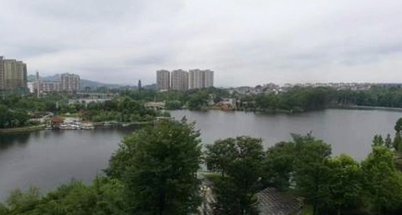 江西鸿宇天湖城